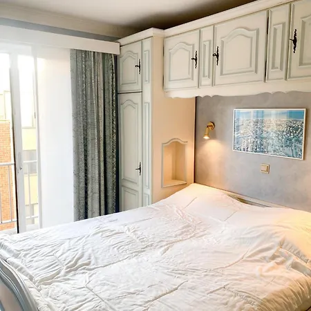 Sea-view On Zeedijk Nieuwpoort