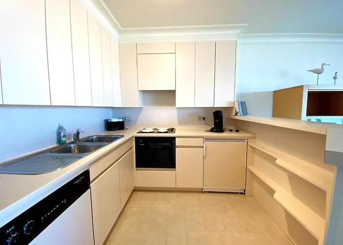 Sea-view On Zeedijk Appartement