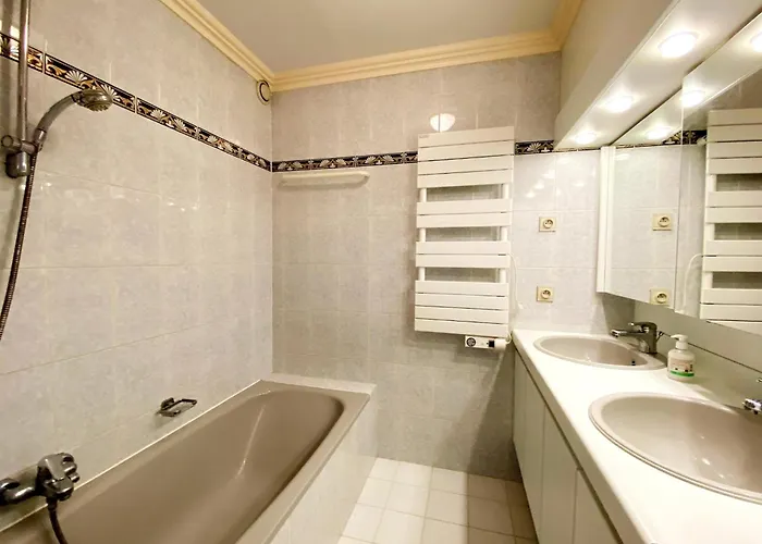 Appartement Sea-view On Zeedijk Nieuwpoort